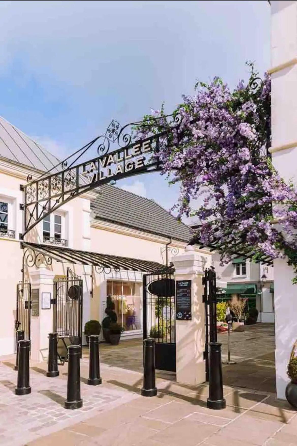 Magical Residence, Le Cour Royal Near Disneyland Paris, Just 5 Min Away ! *