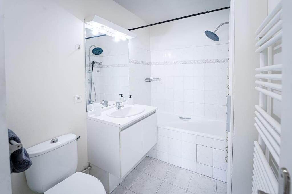 Magical Residence, Le Cour Royal Near Disneyland Paris, Just 5 Min Away ! Appartement *